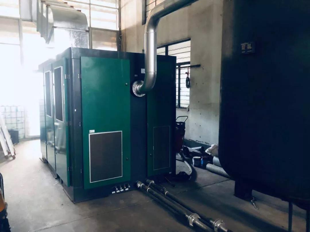 薩震節(jié)能空壓機(jī)